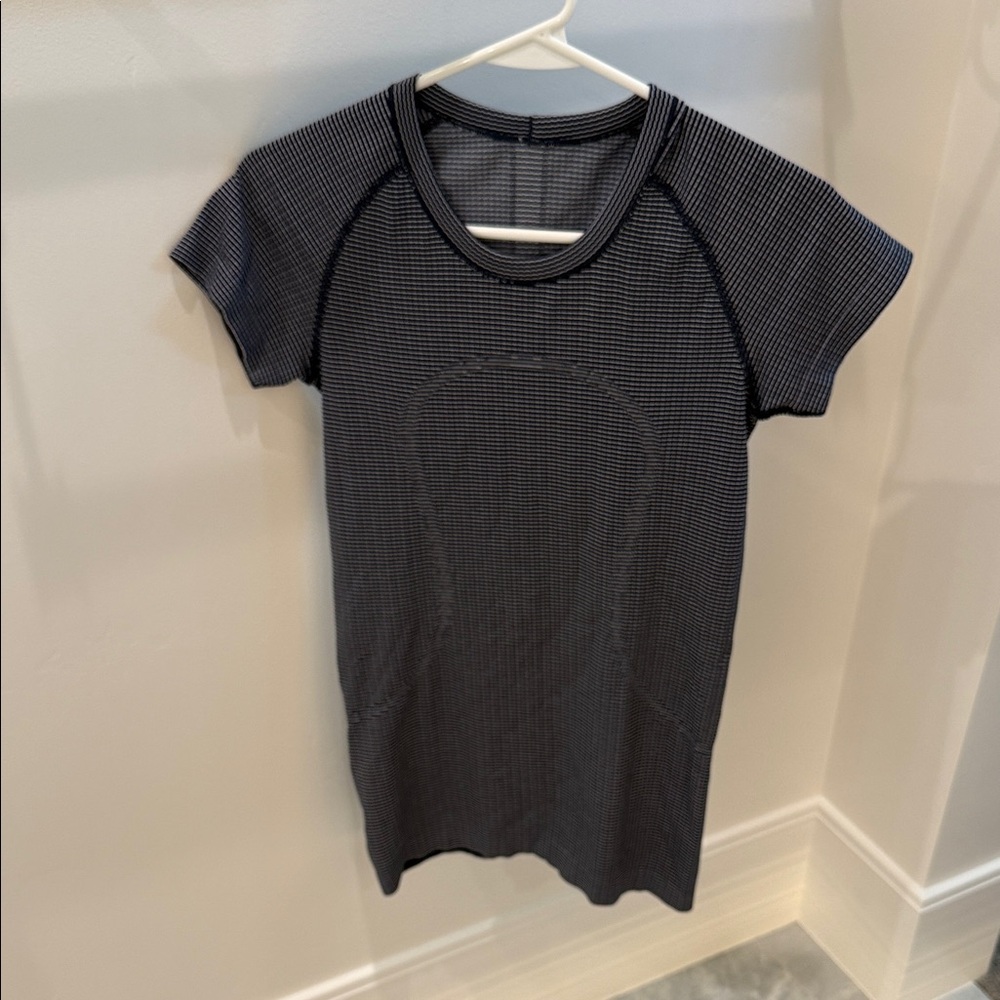 Women's Lululemon, dark, navy and white striped swiftly tee
